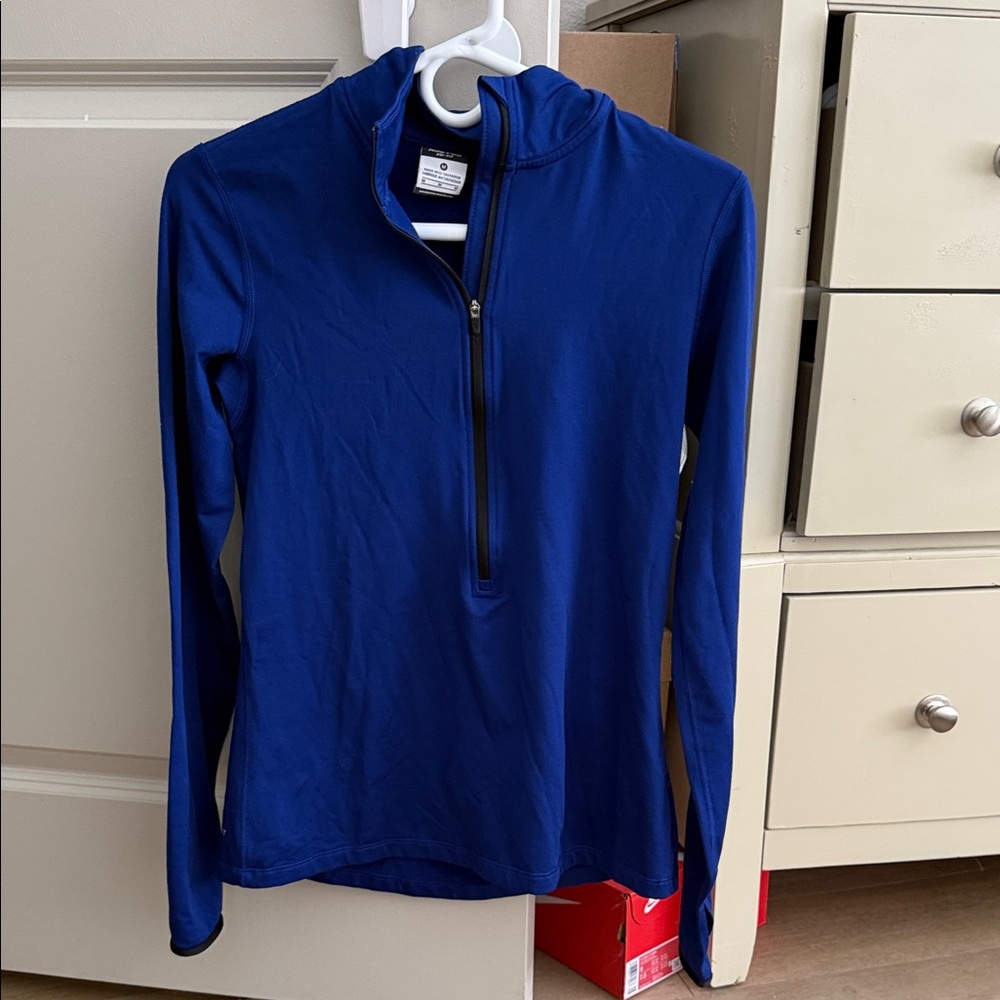 Nike Women's Blue quarter zip